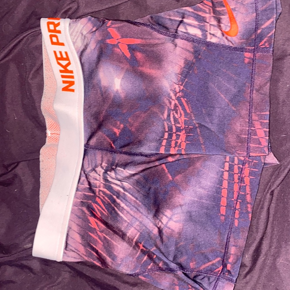 nike pro